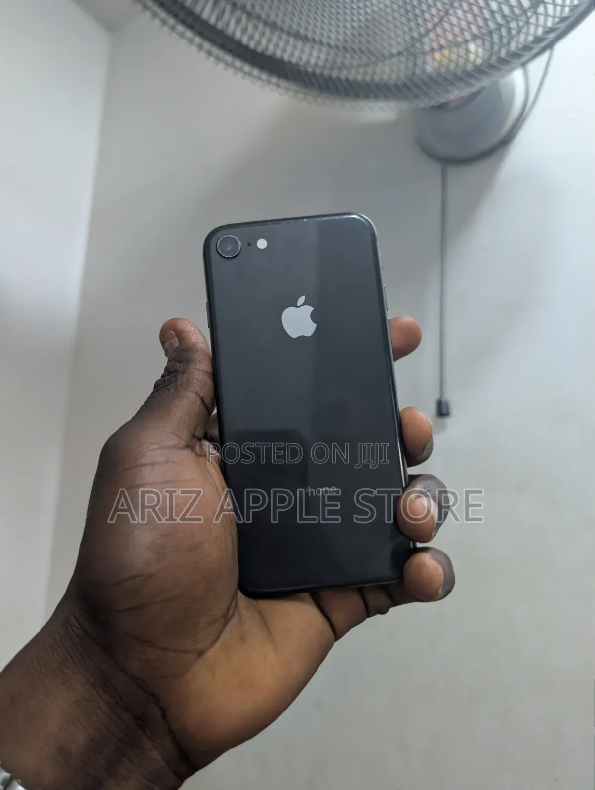 Apple iPhone 8 64 GB Black