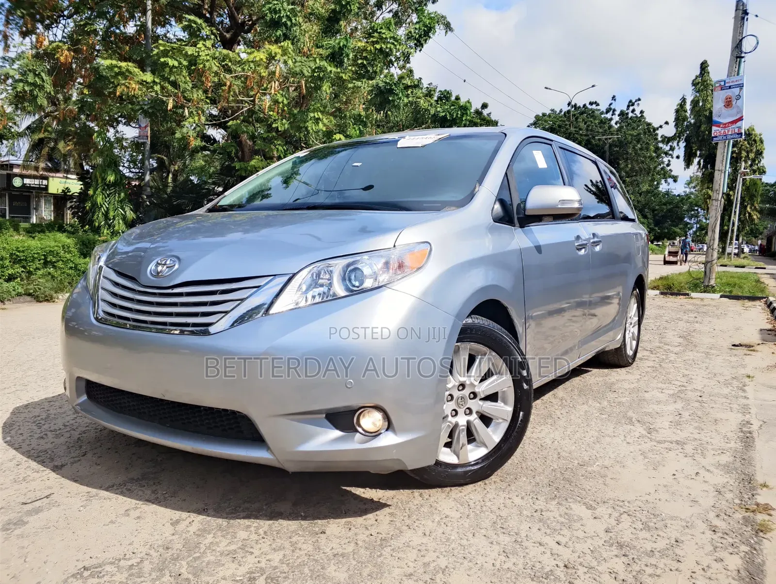 Toyota Sienna 2015 Silver