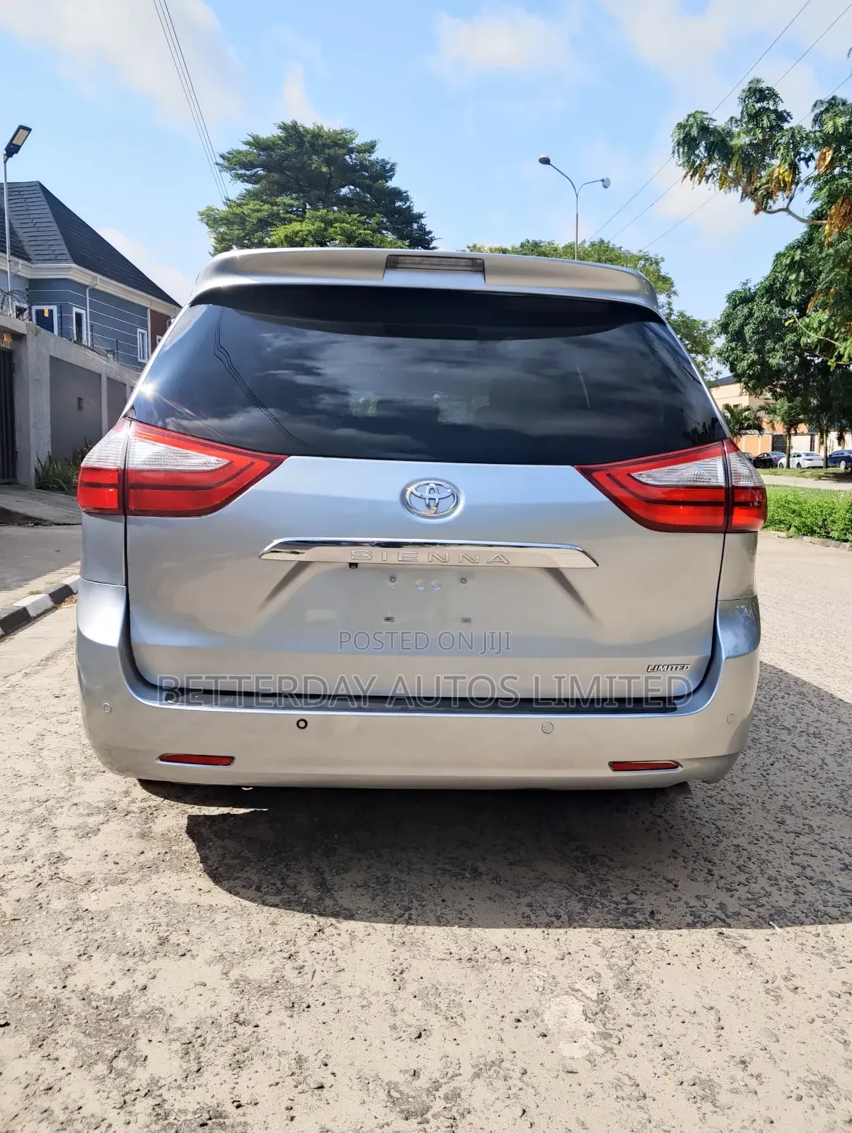 Toyota Sienna 2015 Silver