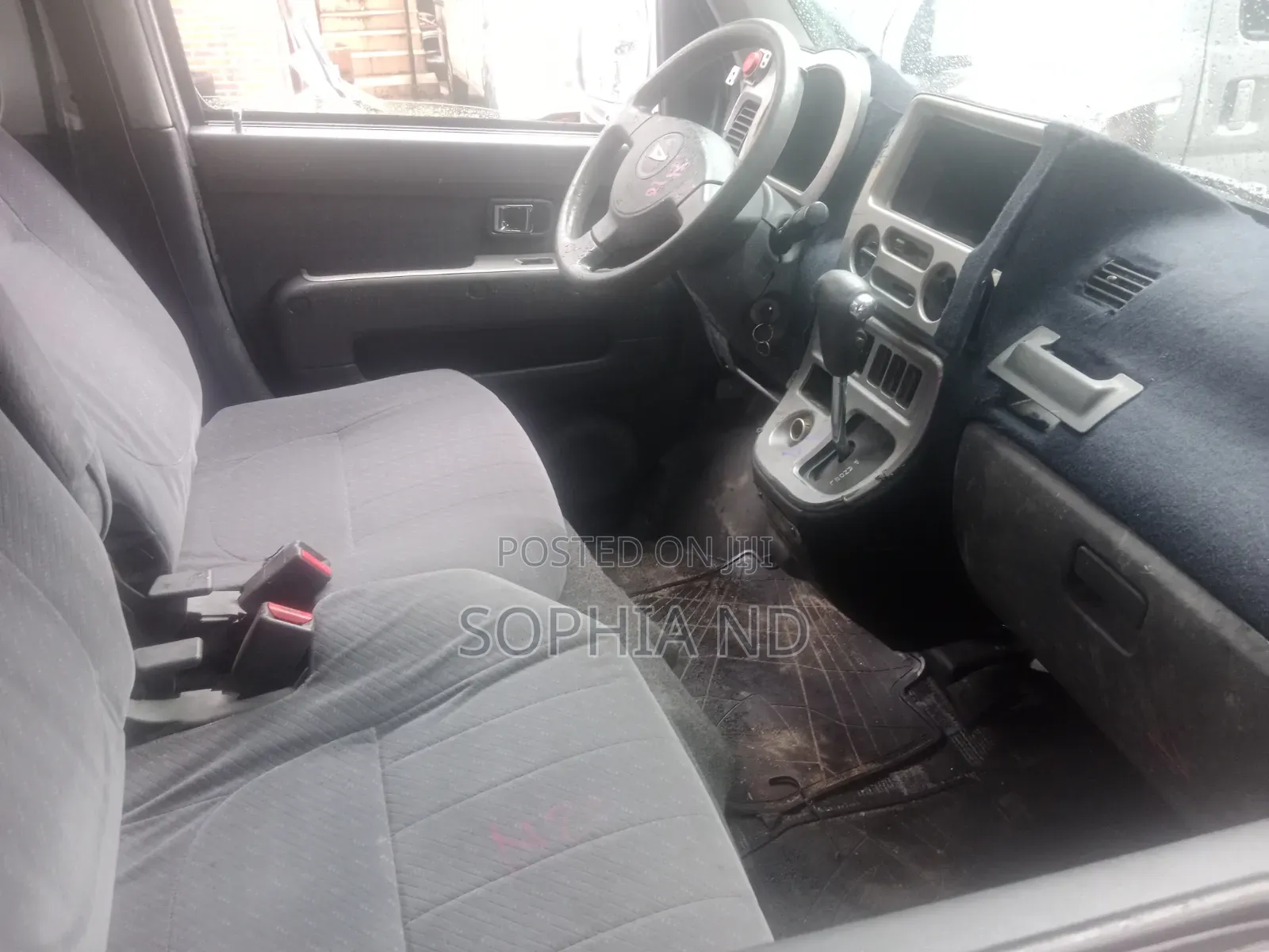 Mitsubishi Pajero Mini 2010 Silver