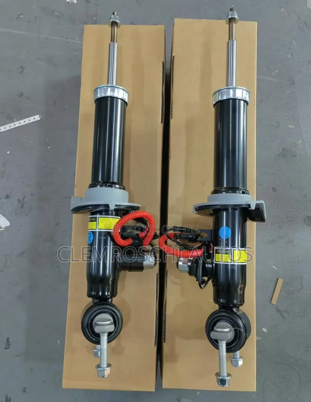High Quality Certified Back Shock Absorber LINCOLN NAVIGATOR 2024/2026