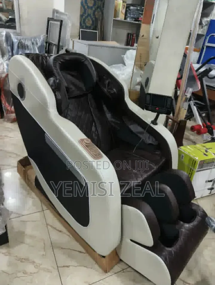 4D Mode Massager Chair