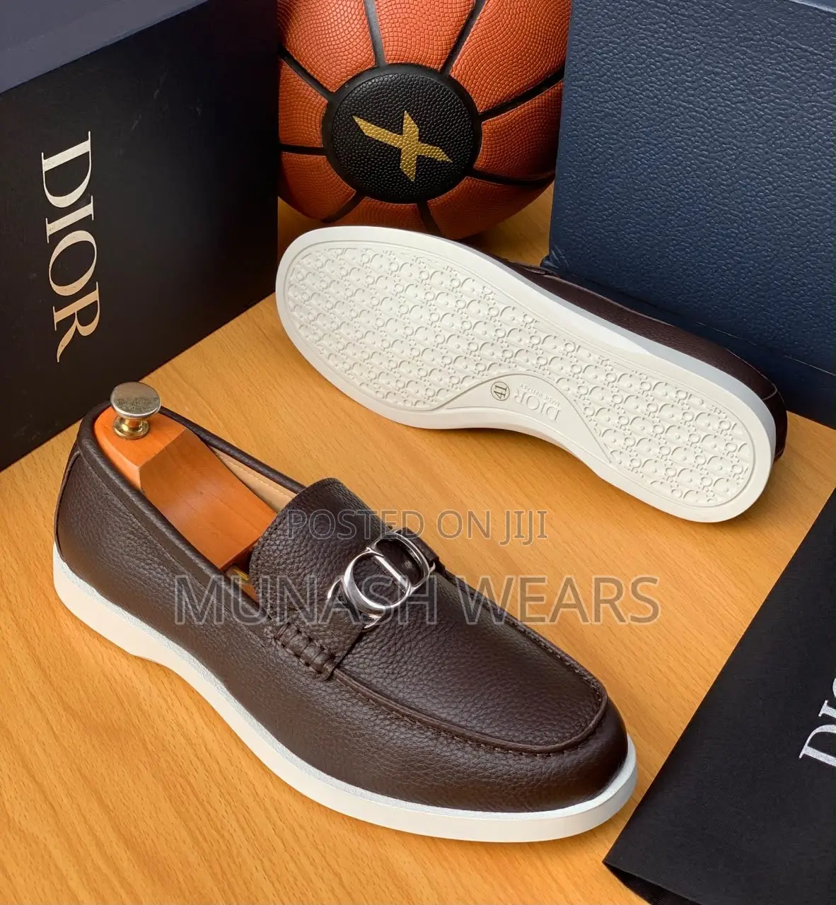 Dior Loafers Available on 3 Colors
