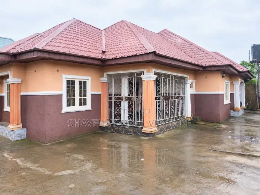 Furnished 3bdrm Apartment in Idoro Road, Uyo for rent