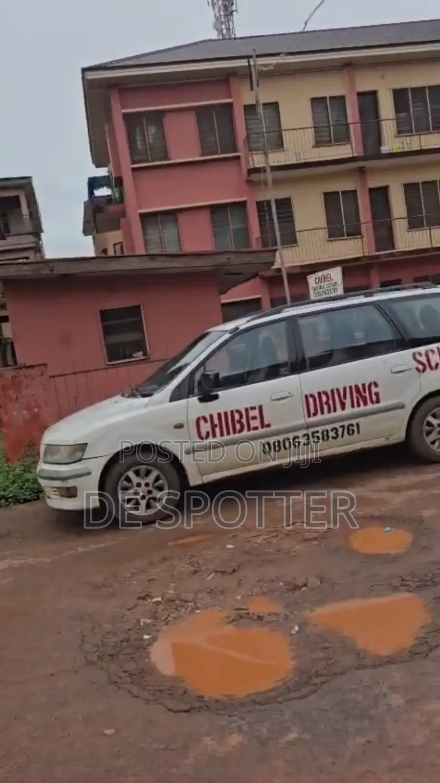 3bdrm Apartment in Enugu for sale