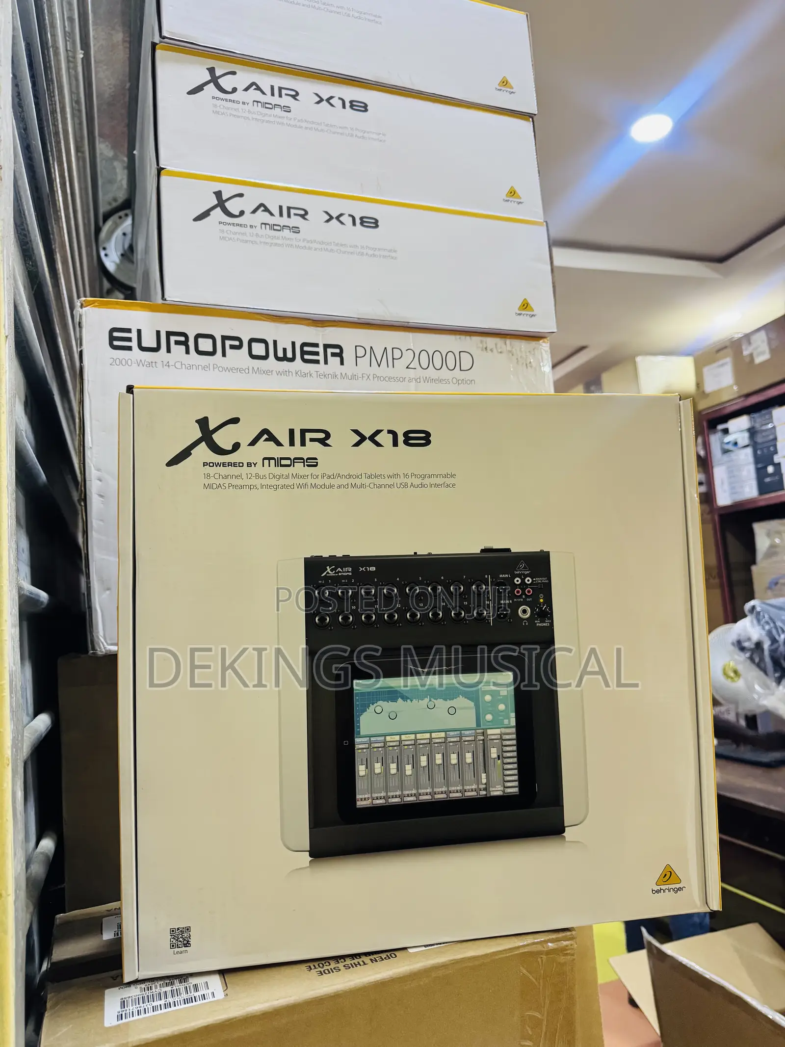Behringer X AIR X18 18-Channel Digital Mixer for iPad Android Tablets