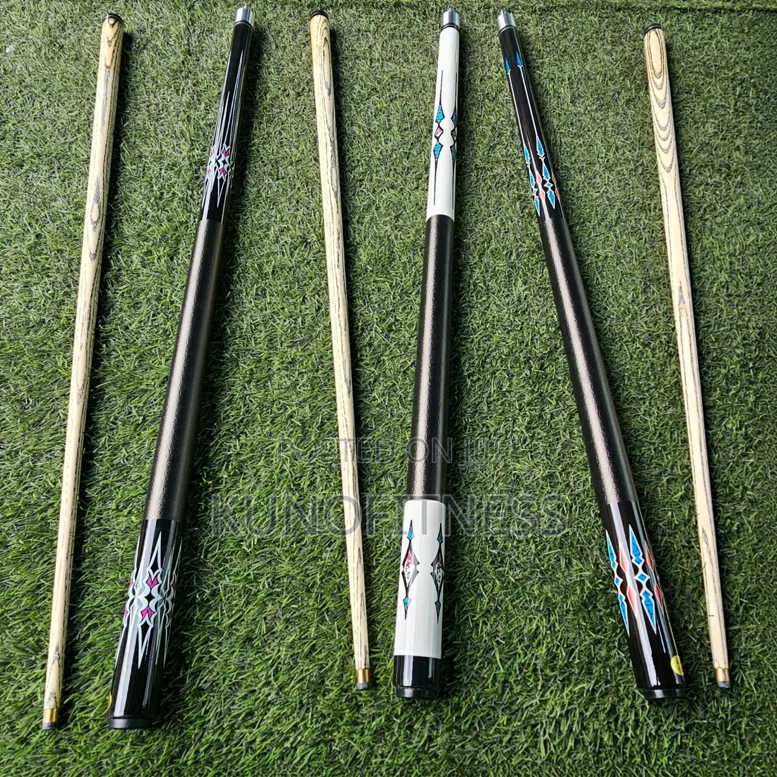 Detachable Snooker Cue Sticks
