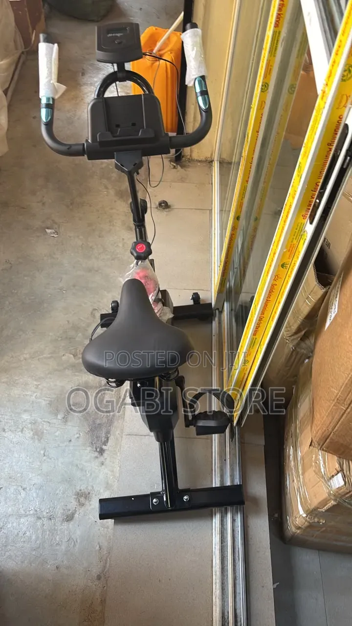 Spin Indoor Exercise Bike / Fitness Bike