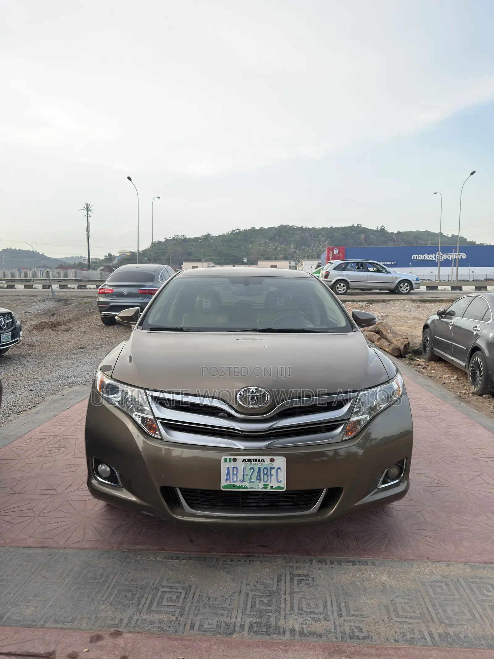 Toyota Venza 2013 Gold