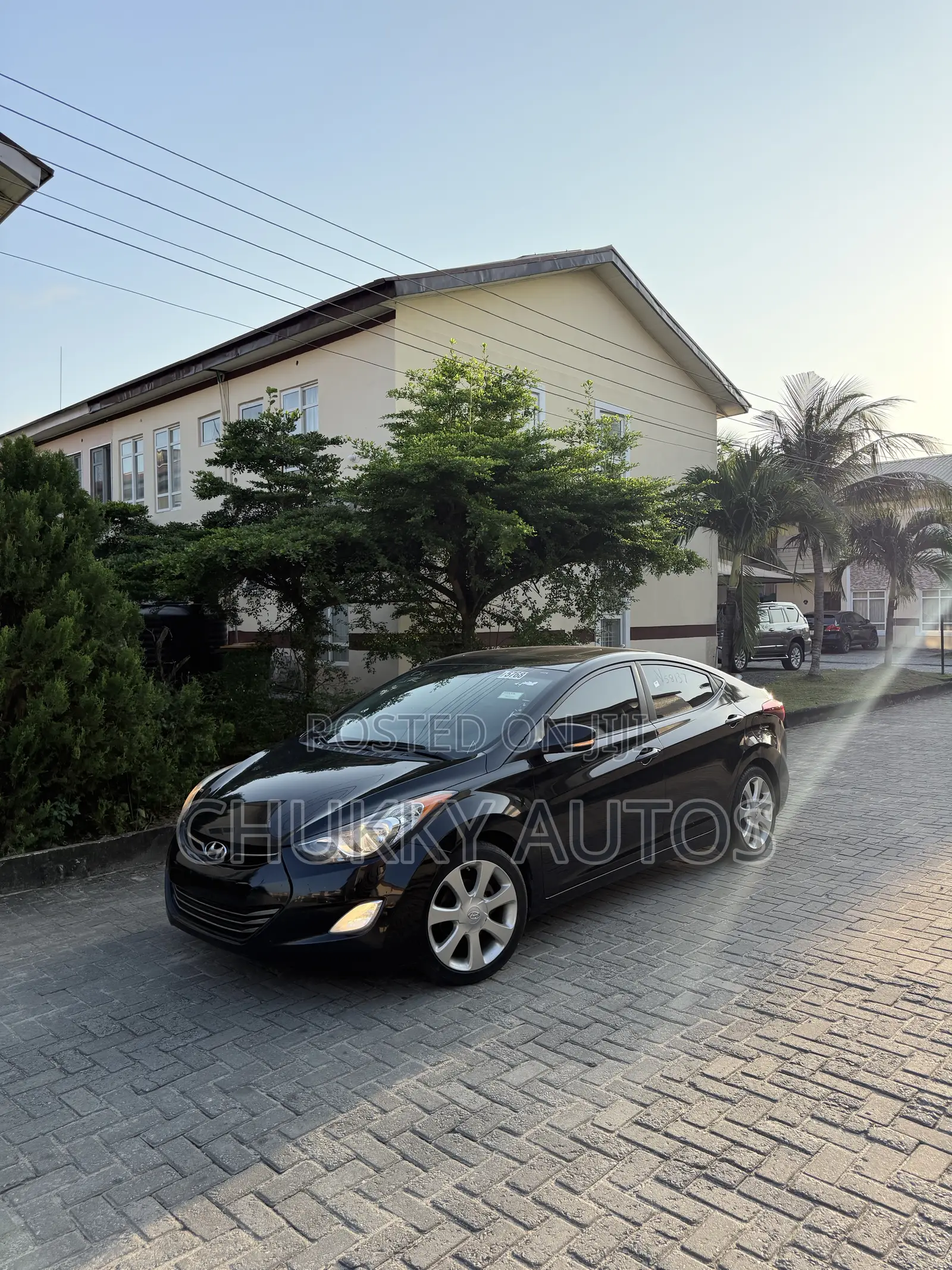 Hyundai Elantra Limited 2011 Black