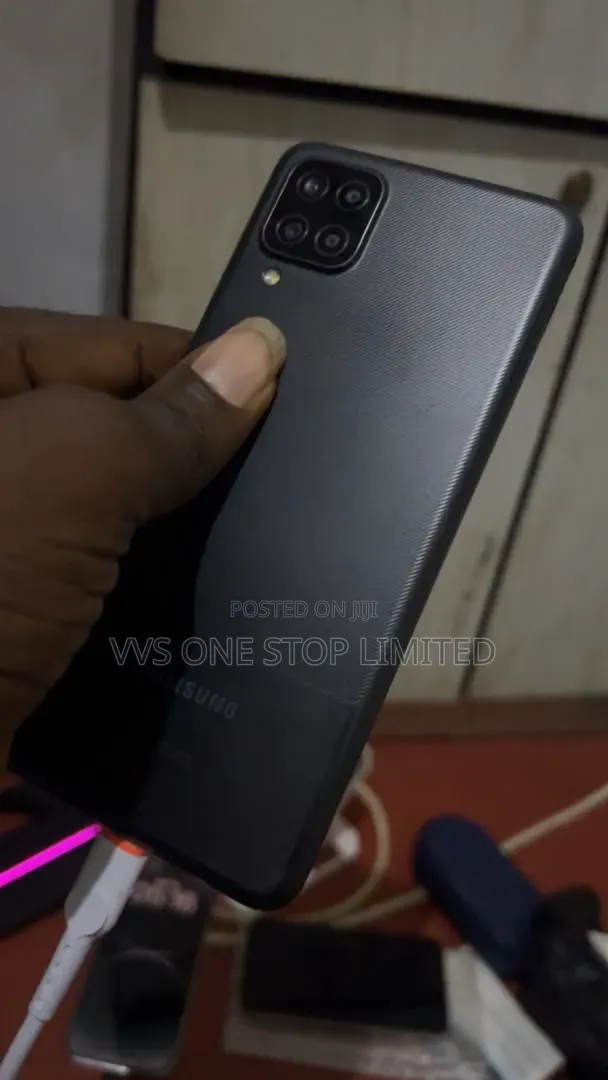 Samsung Galaxy A12 32 GB Gray