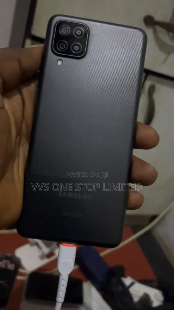 Samsung Galaxy A12 32 GB Gray
