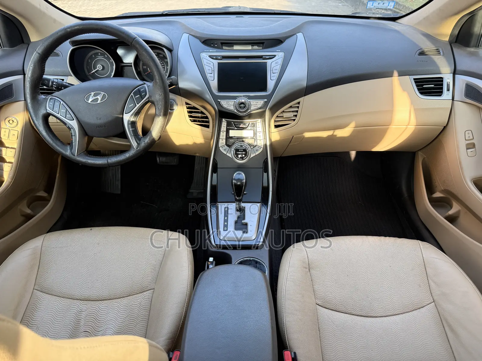 Hyundai Elantra Limited Sedan FWD (1.8L 4cyl 6A) 2013 Blue