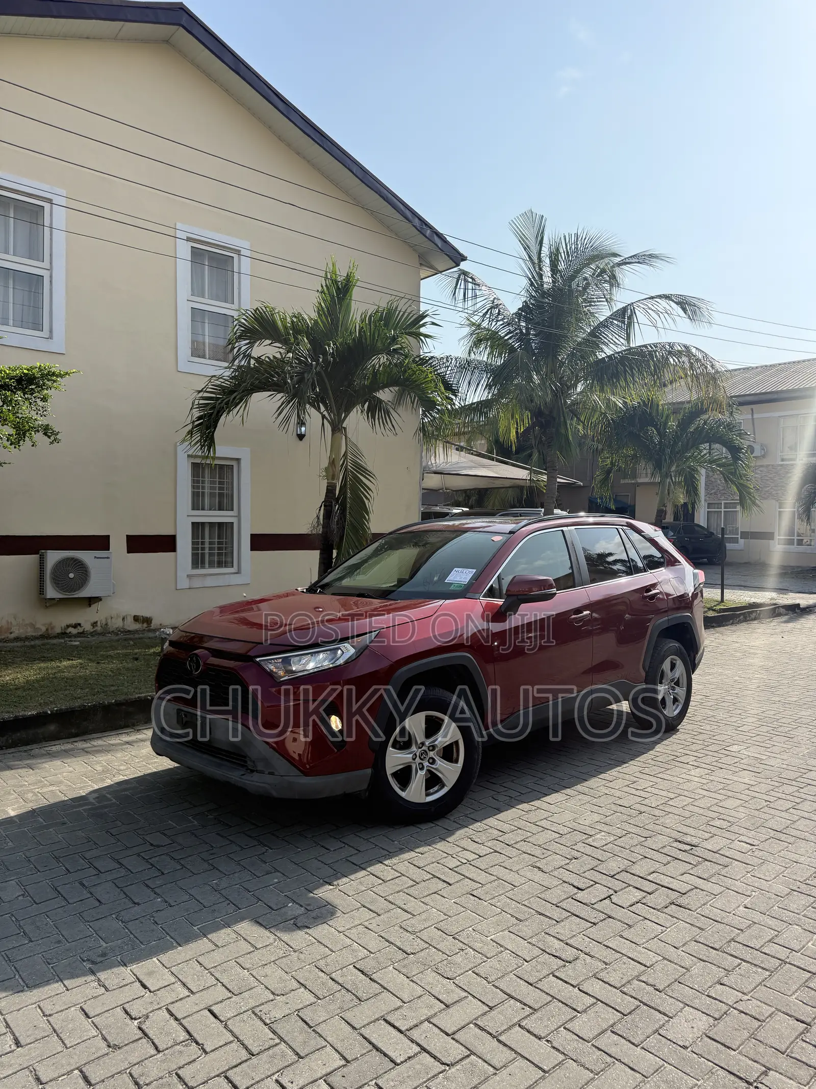 Toyota RAV4 XLE Premium AWD 2019 Burgundy