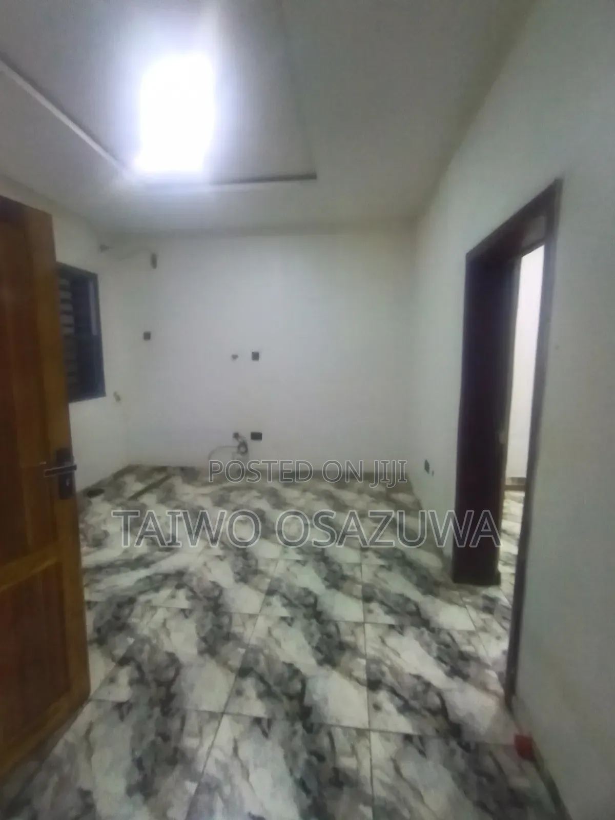 1bdrm Apartment in Addo Road, Ado / Ajah for rent