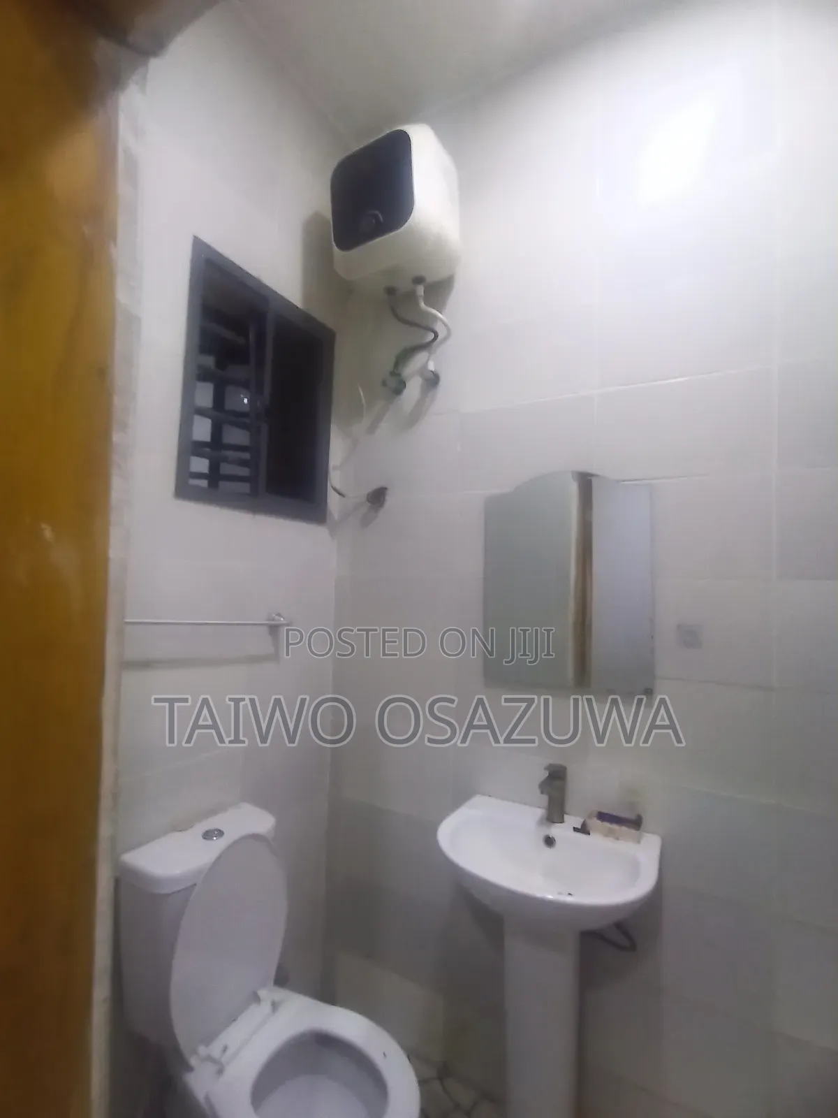 1bdrm Apartment in Addo Road, Ado / Ajah for rent