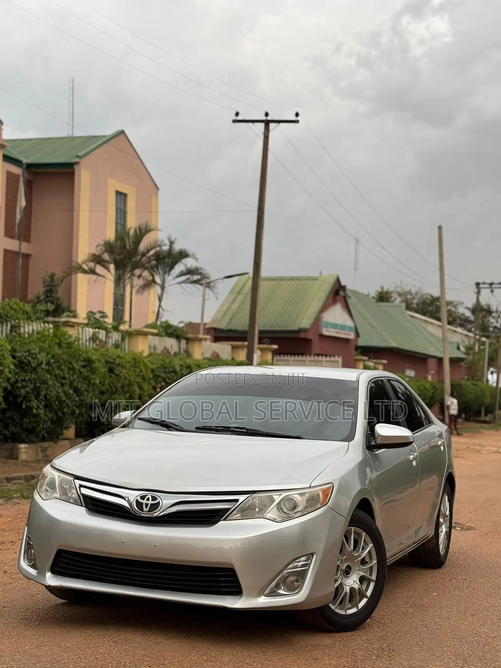 Toyota Camry 2013 Silver