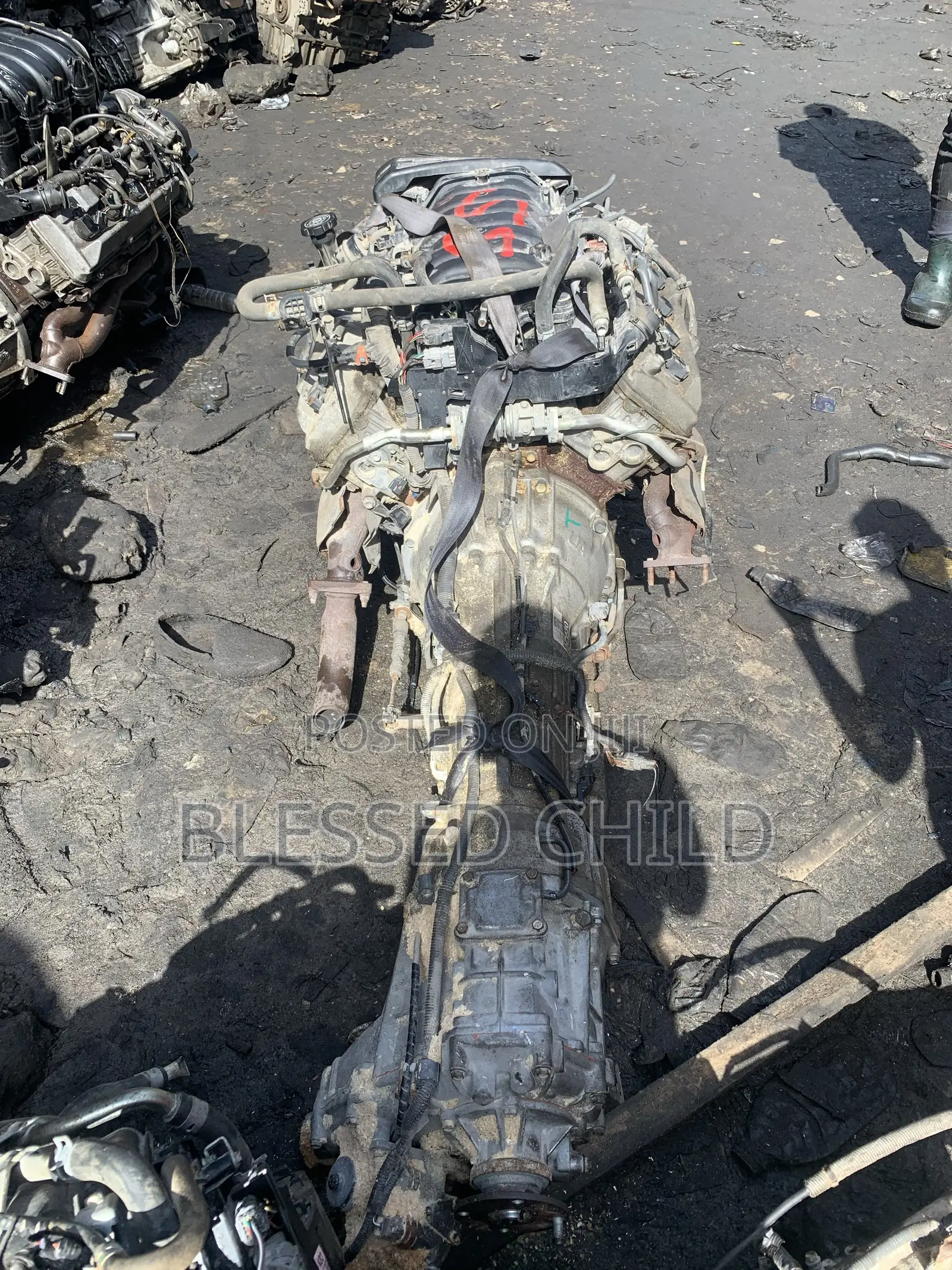 Toyota Tundra 2010 Engine and Gear Box 2uz -4wd