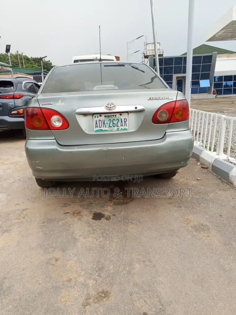 Toyota Corolla LE 2004 Green