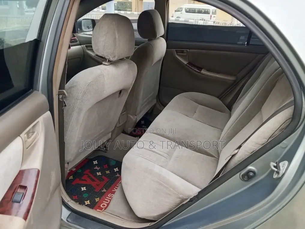 Toyota Corolla LE 2004 Green
