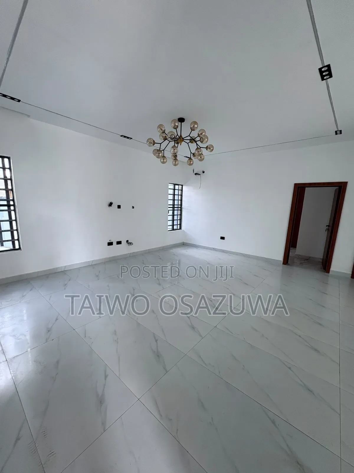 4bdrm Duplex in Monastery Road, for sale