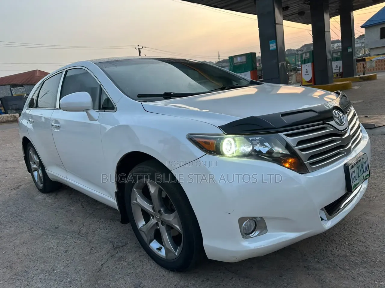 Toyota Avanza 2010 White