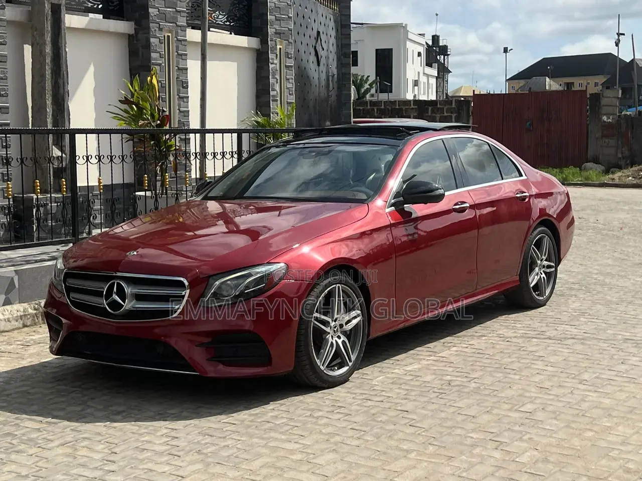 Mercedes-Benz E350 2020 Red