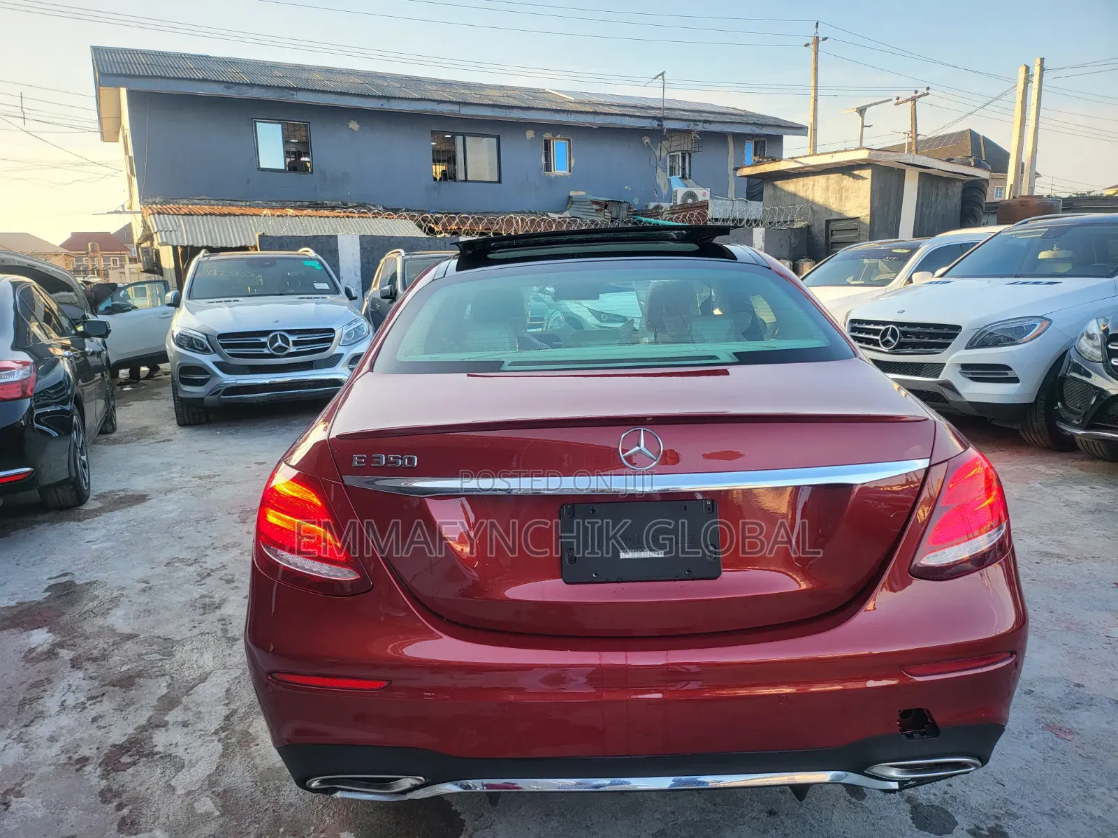 Mercedes-Benz E350 2020 Red