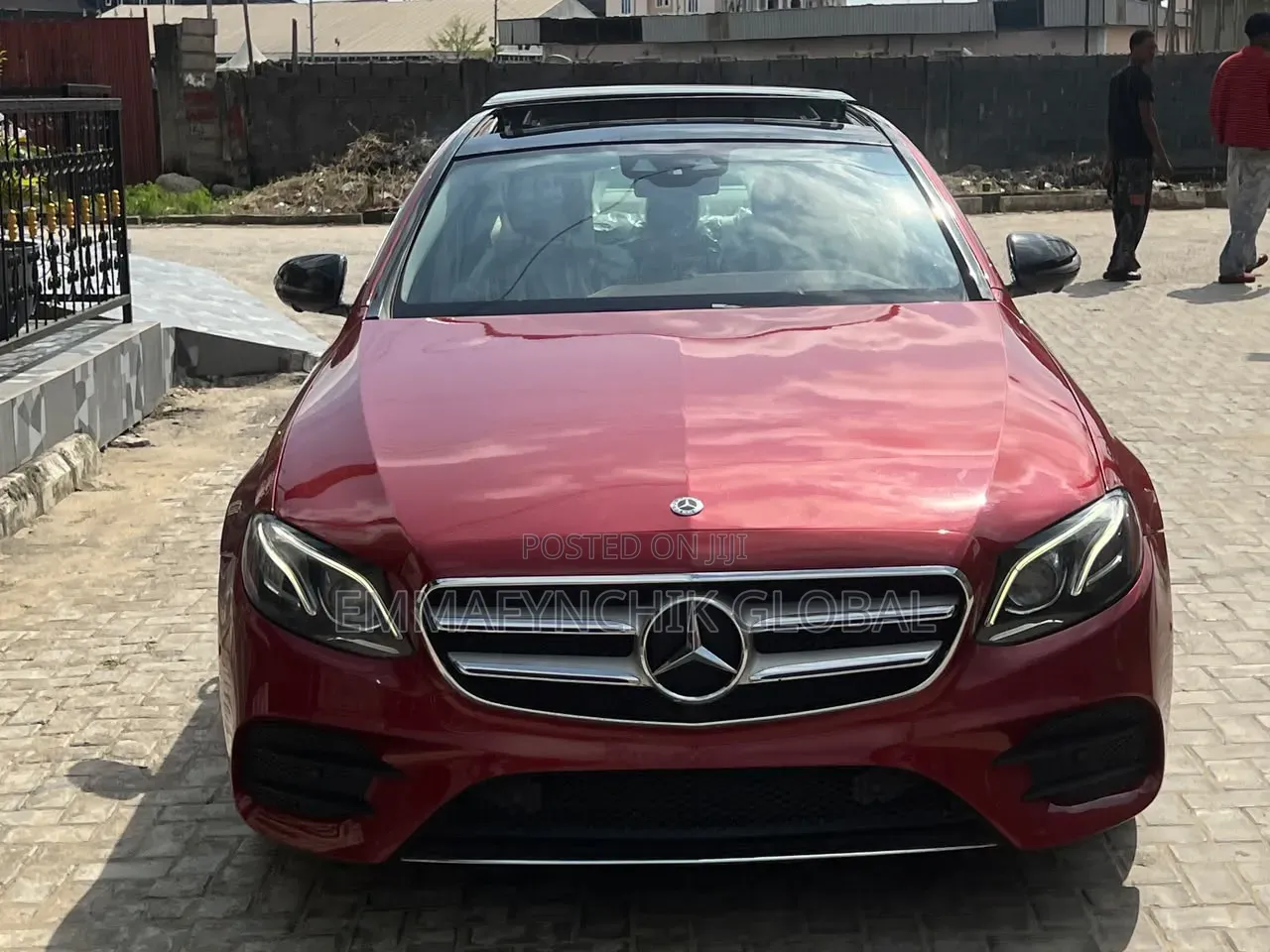 Mercedes-Benz E350 2020 Red