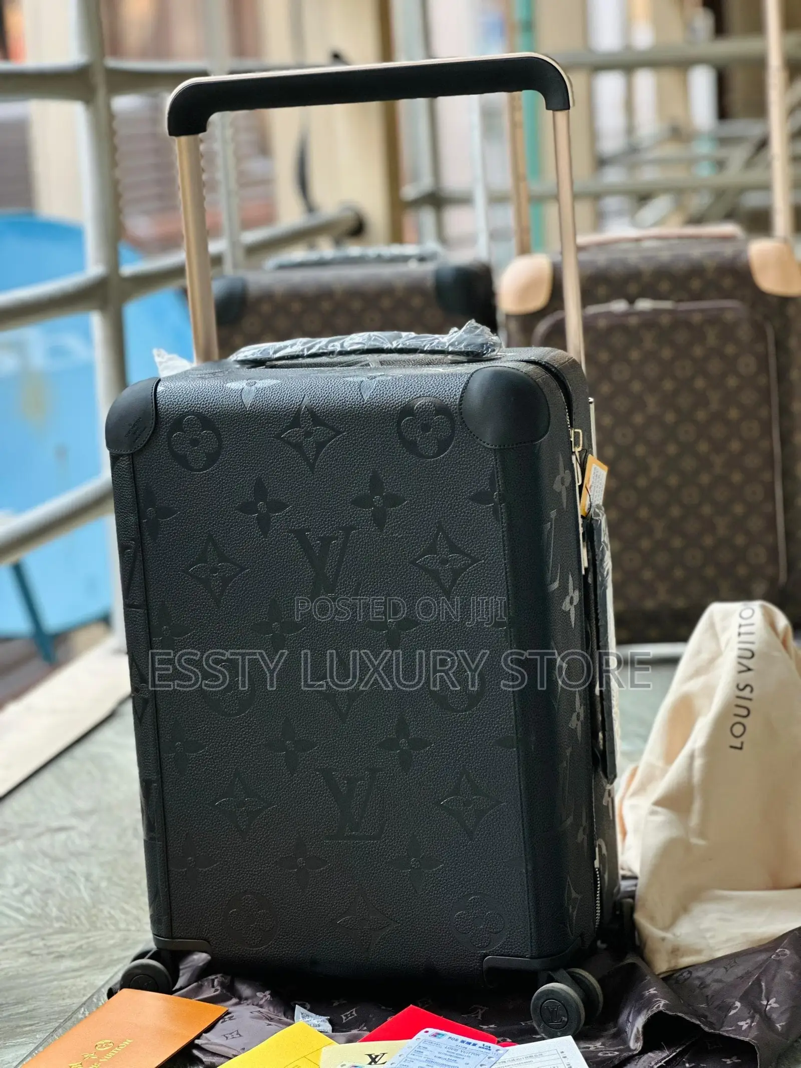 High Quality Luxury Louis Vuitton Trolling Box