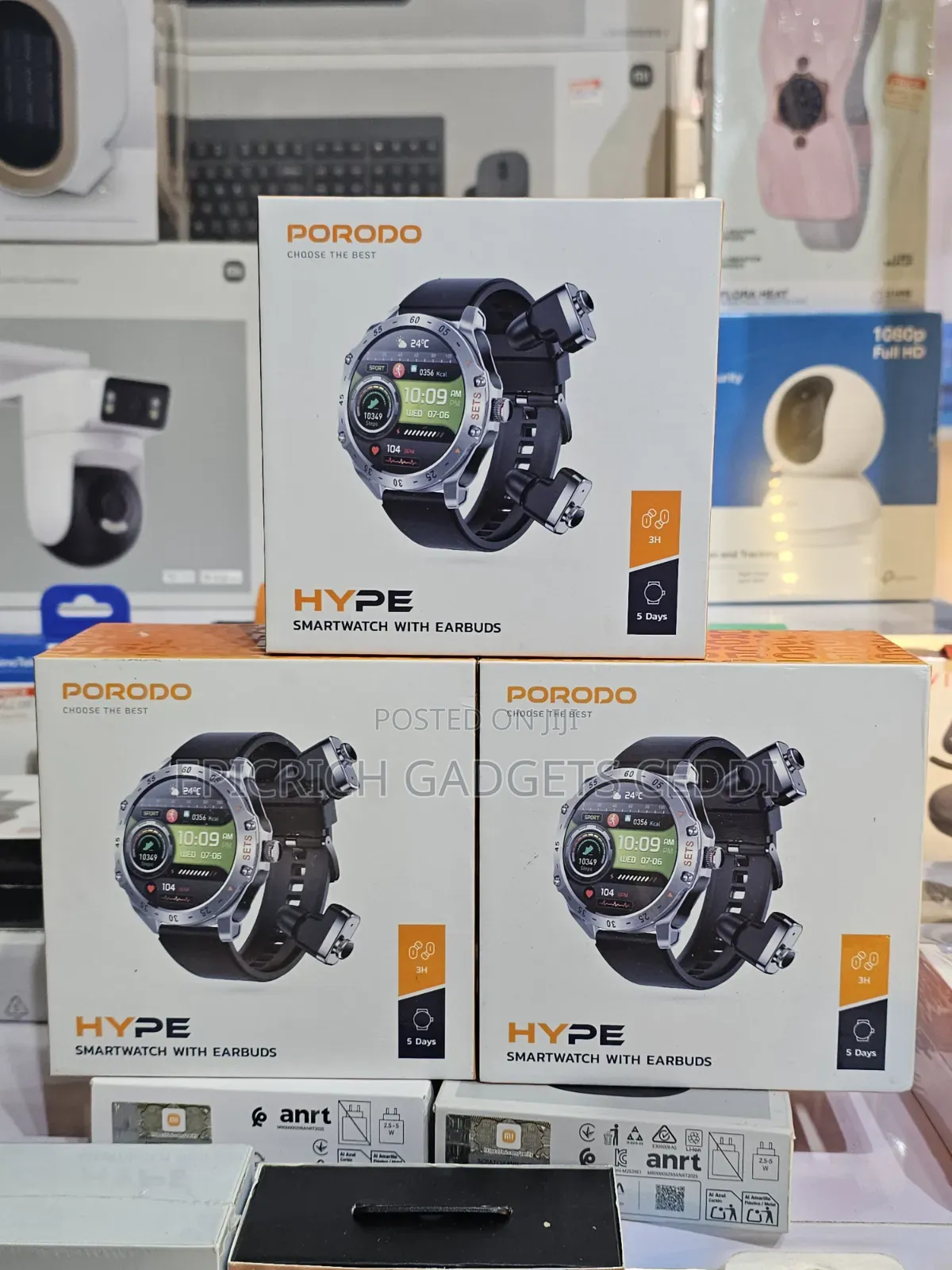 Porodo HYPE Smartwatch With Earbuds