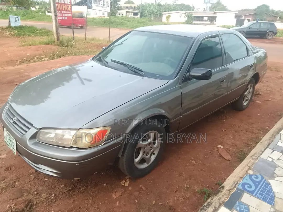 Toyota Camry 2003 Gray
