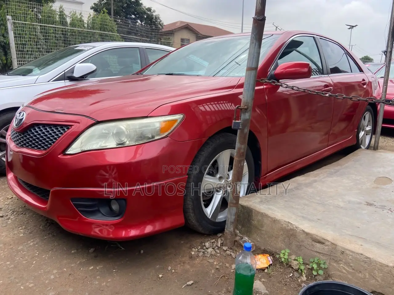 Toyota Camry SE 4dr Sedan (2.5L 4cyl 6AM) 2010 Red