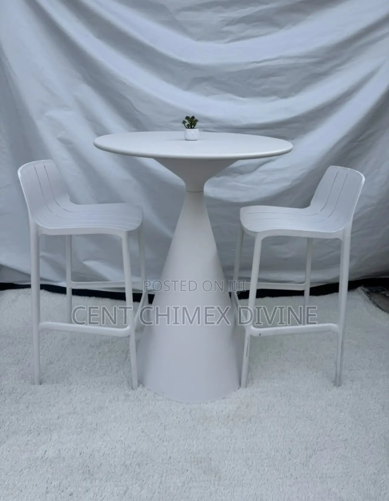 Pure Standard Bar Stools and Table