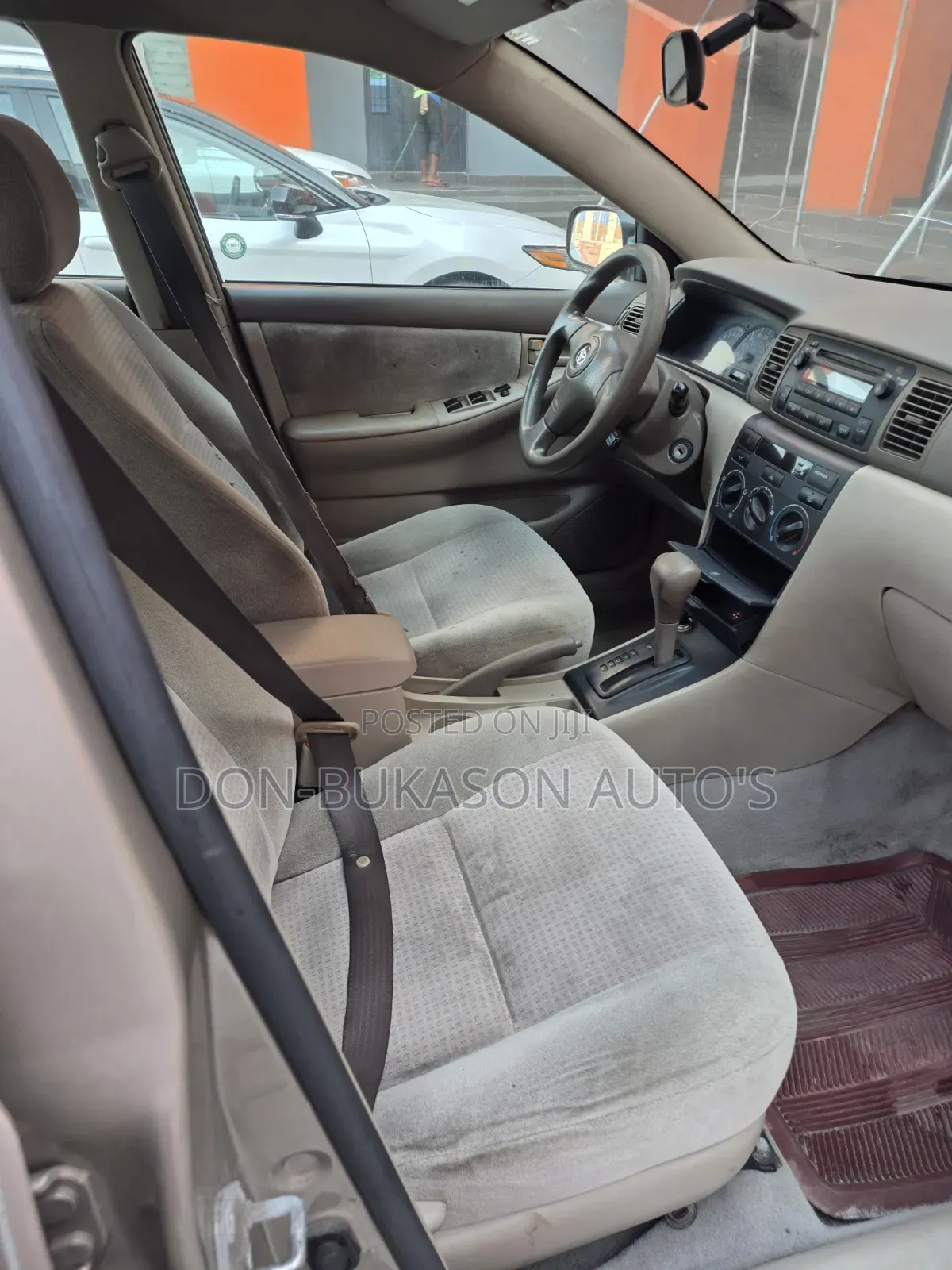 Toyota Corolla LE 2006 Gold