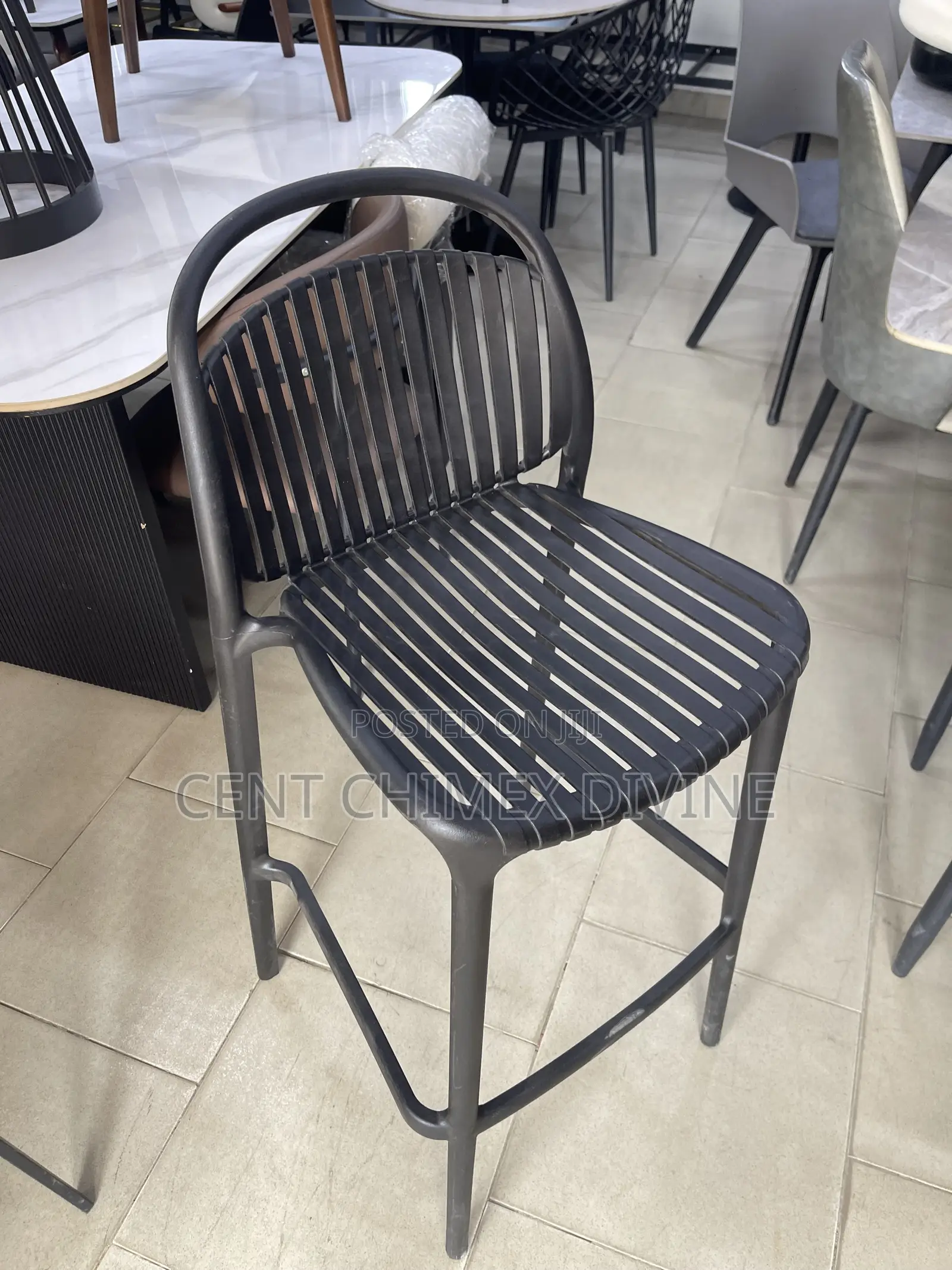 Comfortable Outdoor and Indoor Bar Stools