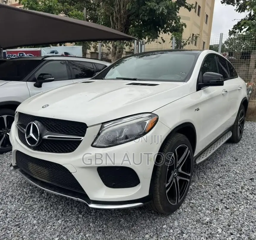 Mercedes-Benz GLE-Class 2016 White