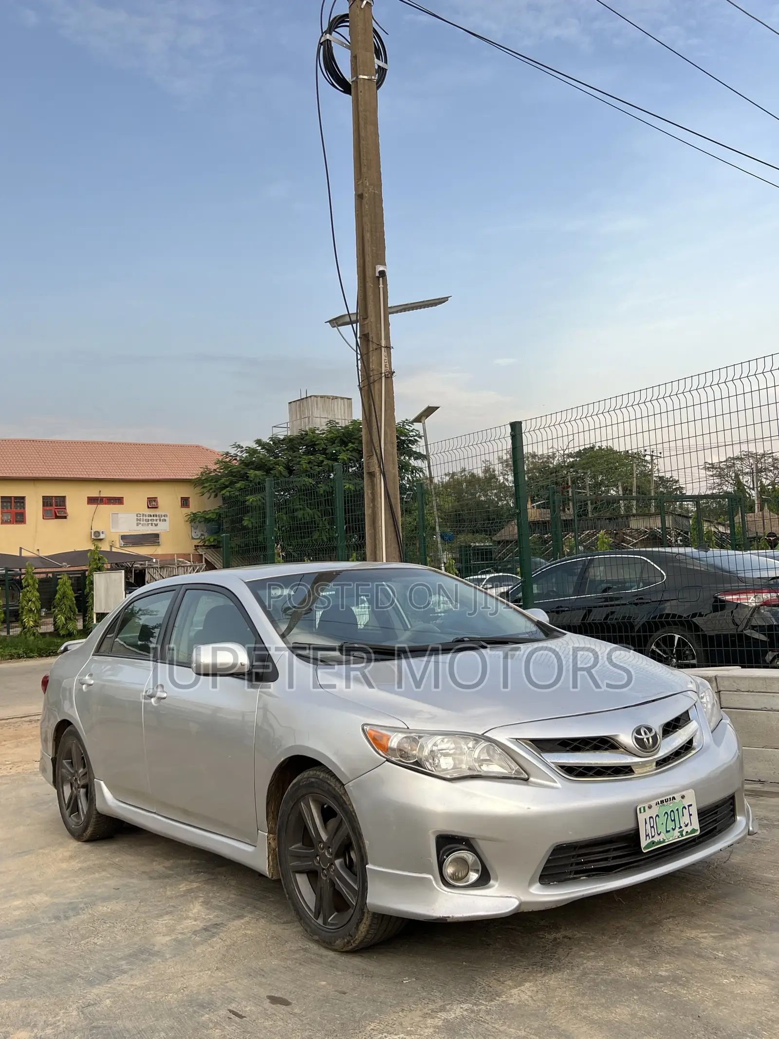 Toyota Corolla S Special Edition 4dr Sedan (1.8L 4cyl 4A) 2013 Silver