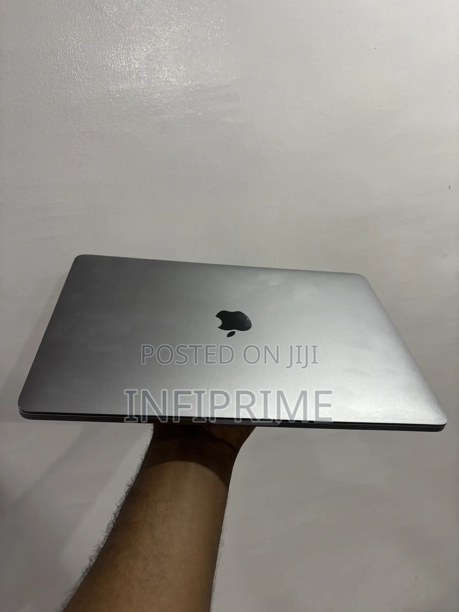 Laptop Apple MacBook Pro 2017 8GB Intel Core i5 SSD 256GB