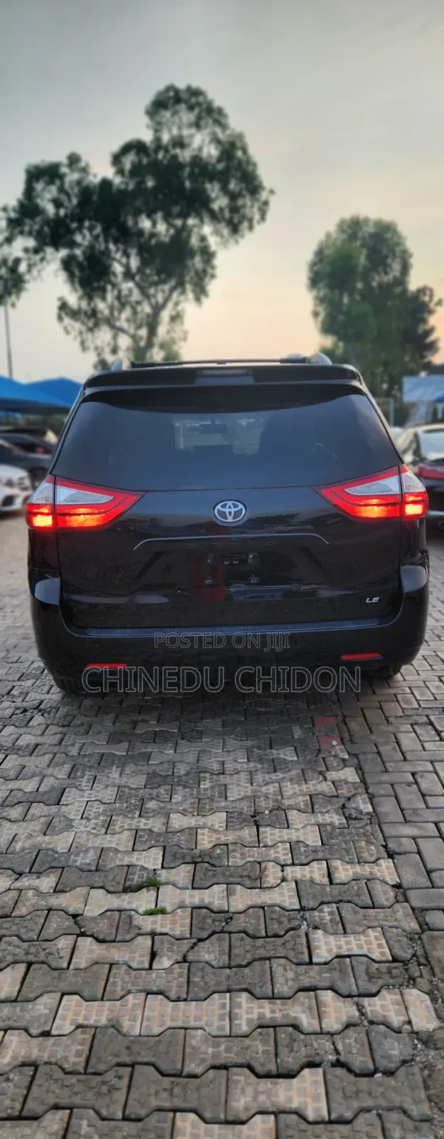 Toyota Sienna 2016 Black