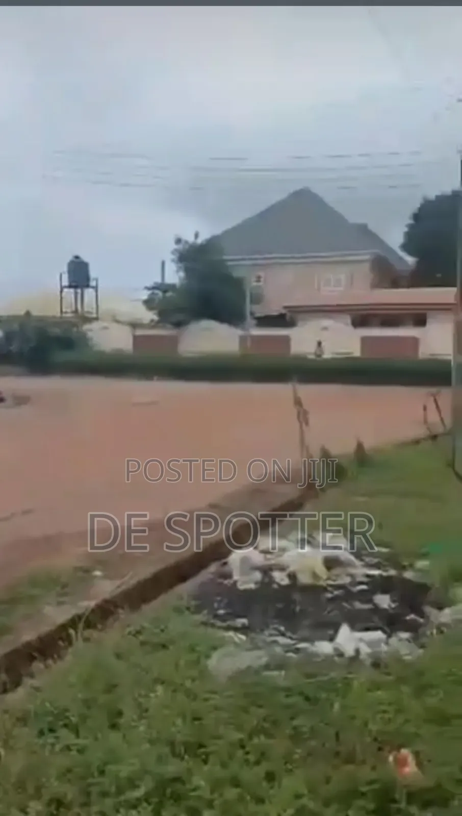 4bdrm Bungalow in Enugu for sale