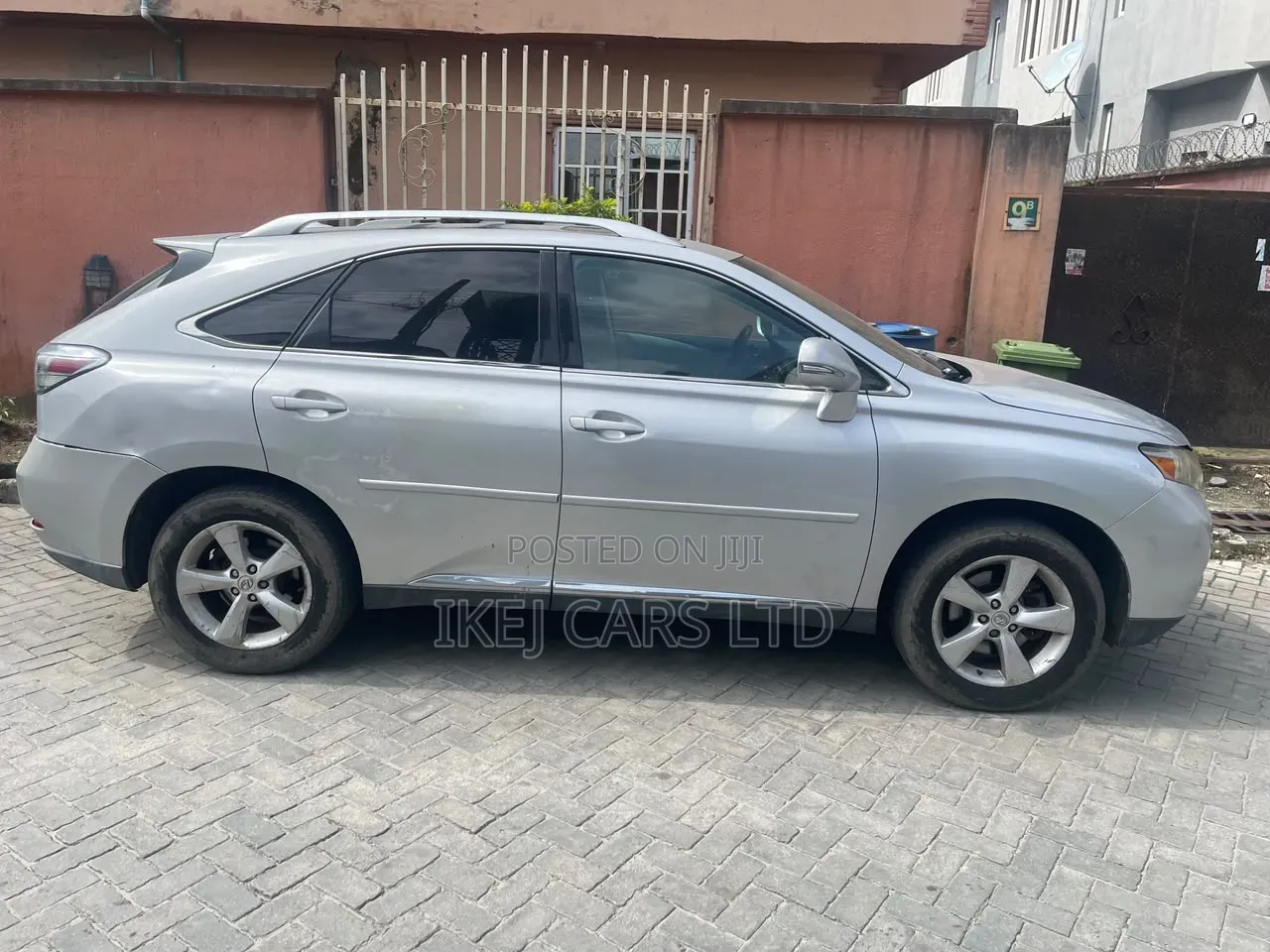 Lexus RX 2011 Silver