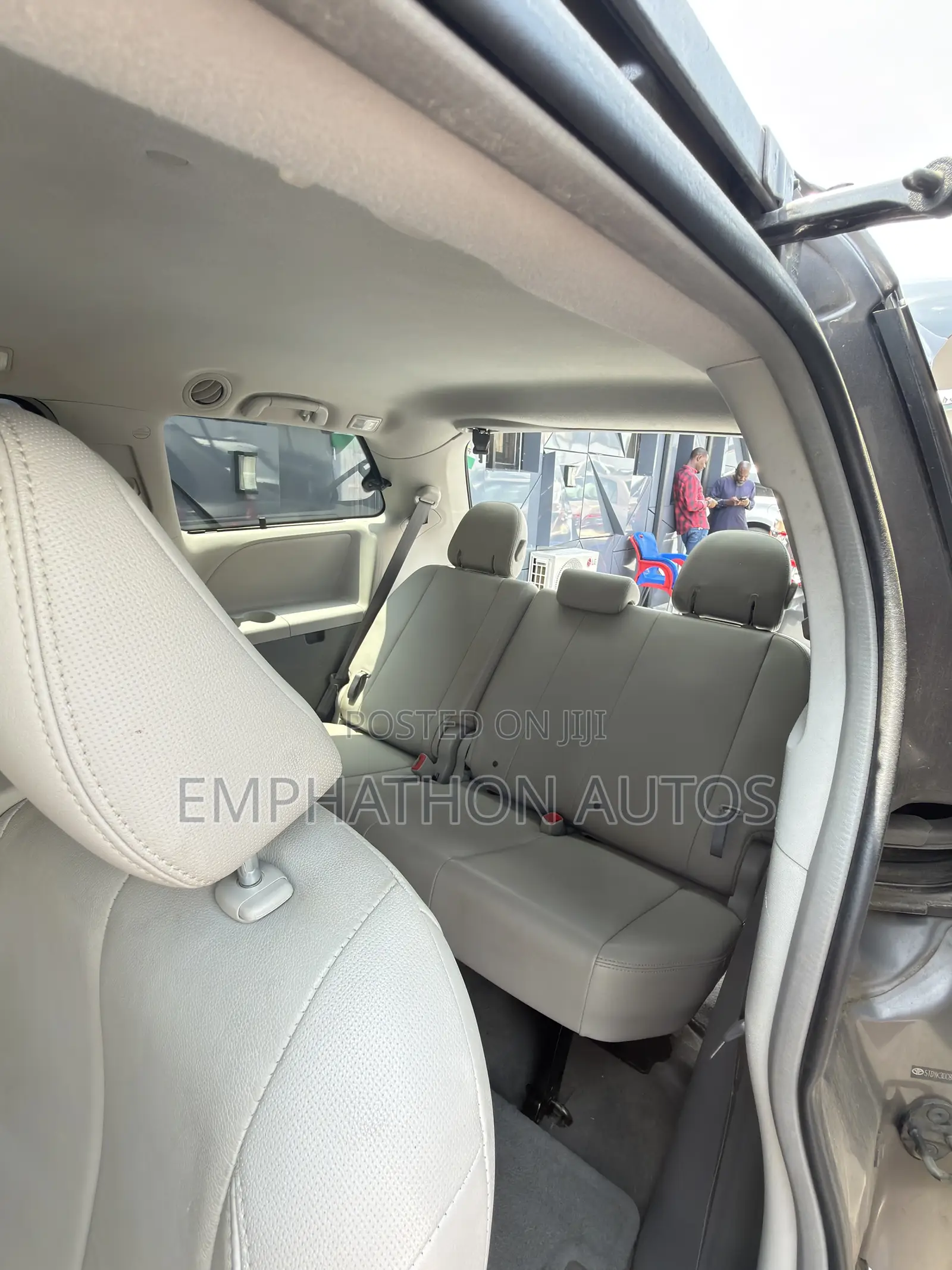 Toyota Sienna 2014 Gray