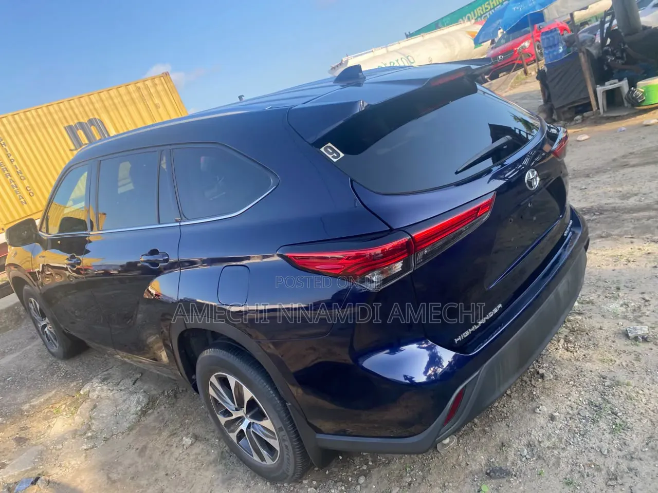 Toyota Highlander XLE 2021 Blue