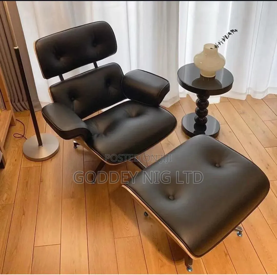 Quality Restaurant Chair With Leg Rest