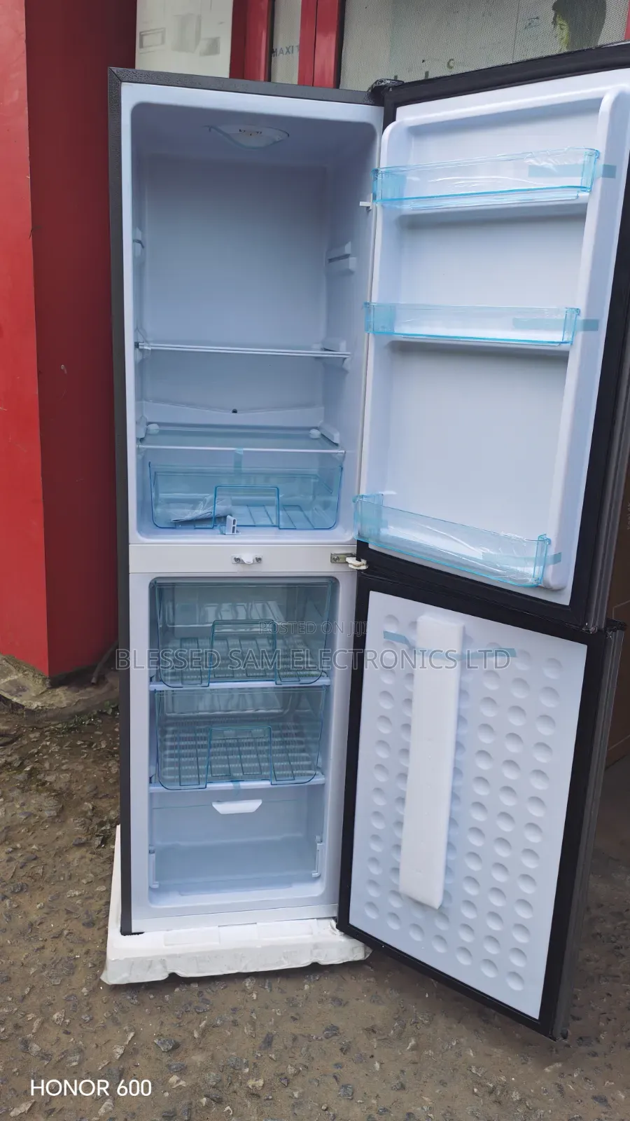 TEKNO COOL 250 Litres Double Door Refrigerator >Bottom Freezer >2Yrs