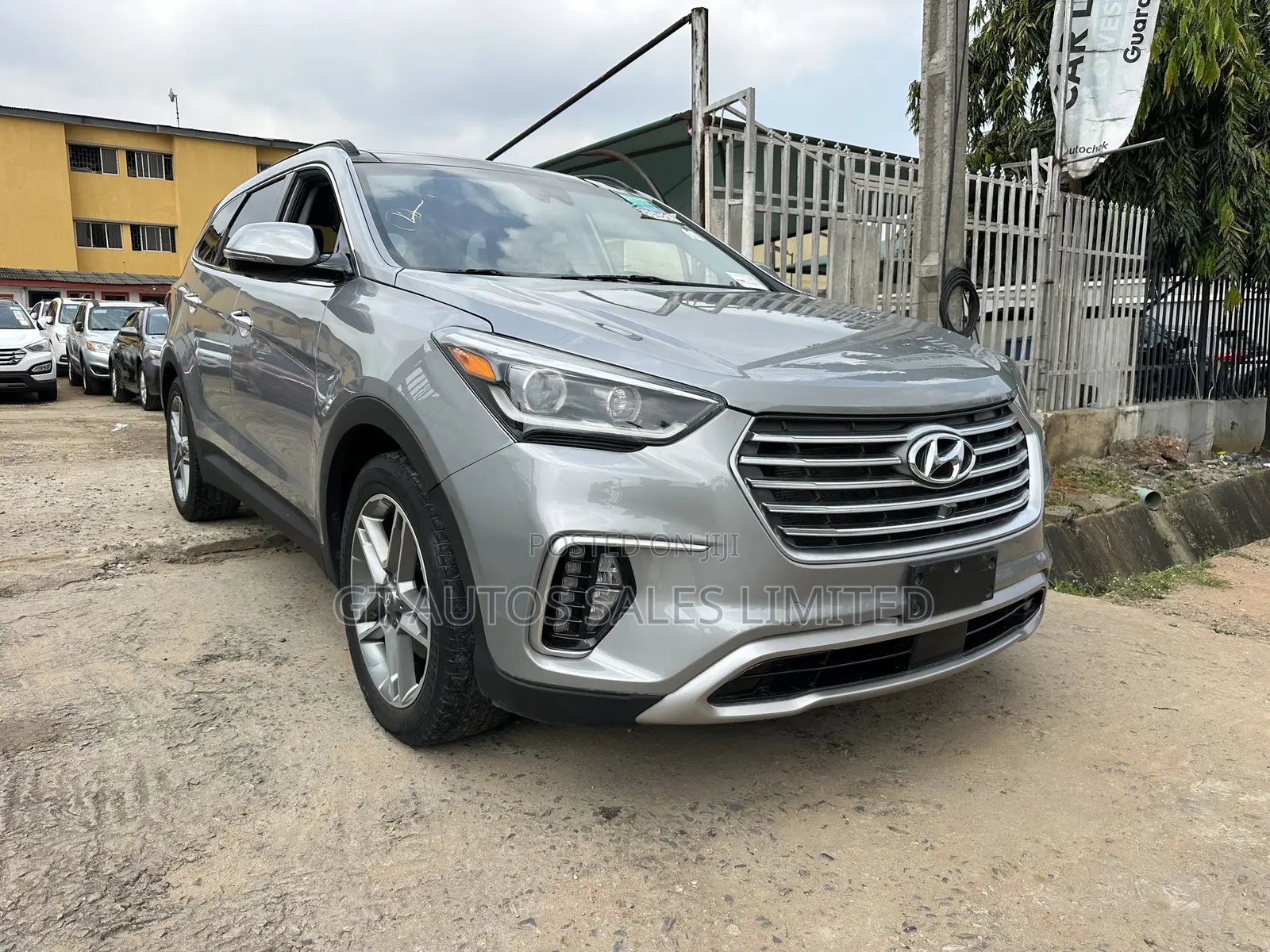 Hyundai Santa Fe Limited Ultimate AWD 2018 Gray