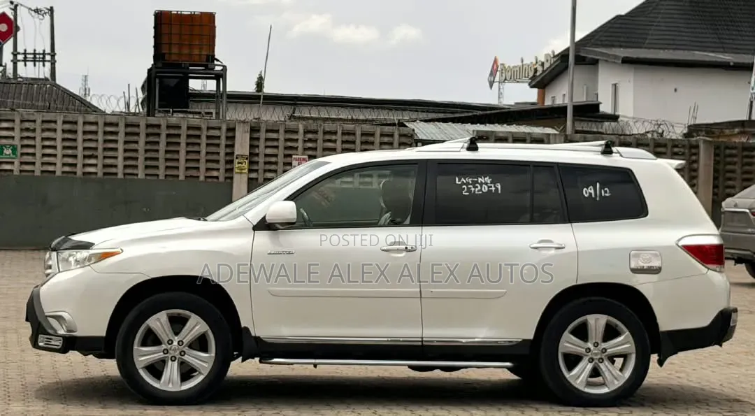 Toyota Highlander 2013 White