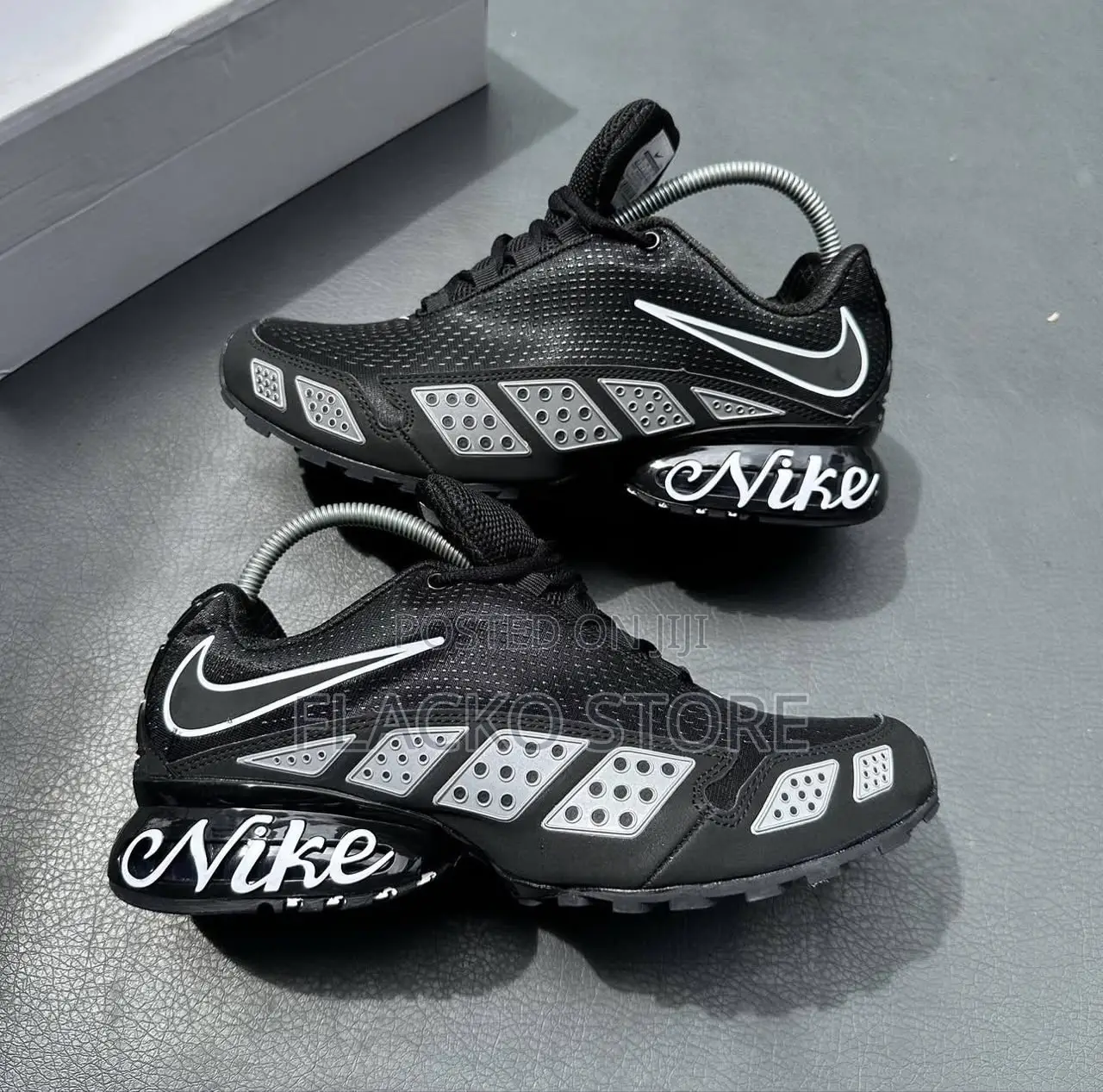 High Quality Premium Nike Air Max SNDR Sneakers