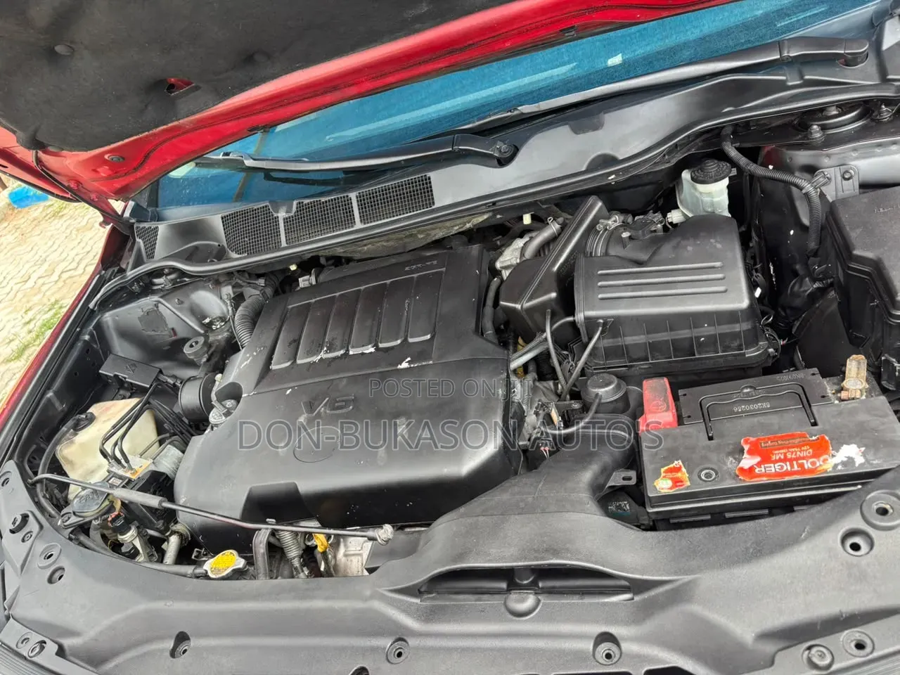 Toyota Venza XLE 2010 Red